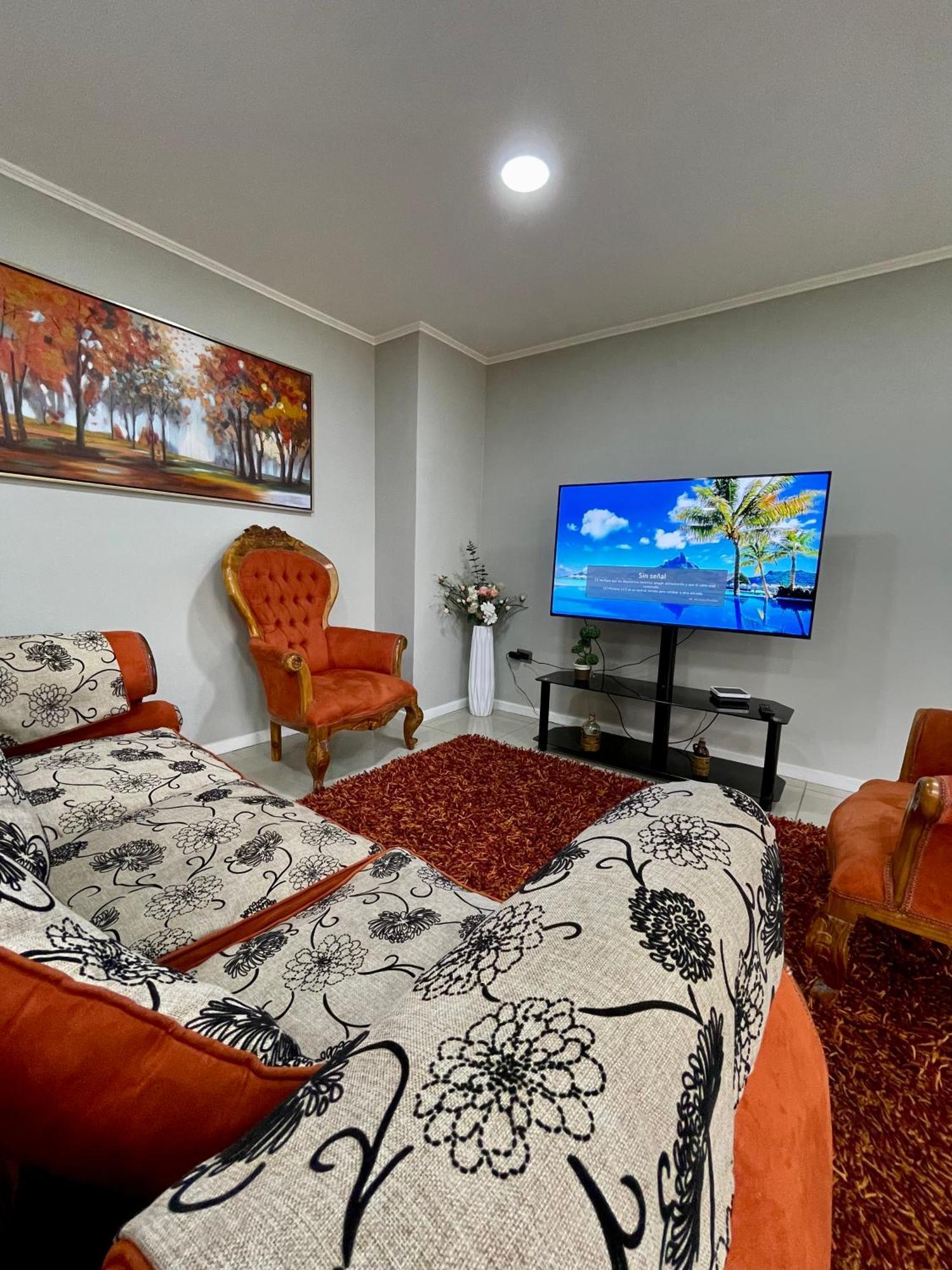Alojamiento Rboy Las Mariposas Chillán Exteriör bild